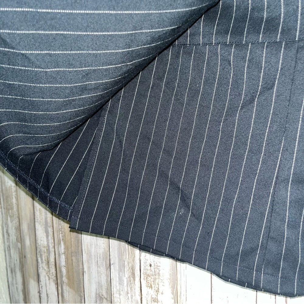 Urban Outfitters Black Pinstripe Preppy 90s/Y2K Style A Line Skirt - Picture 4 of 5